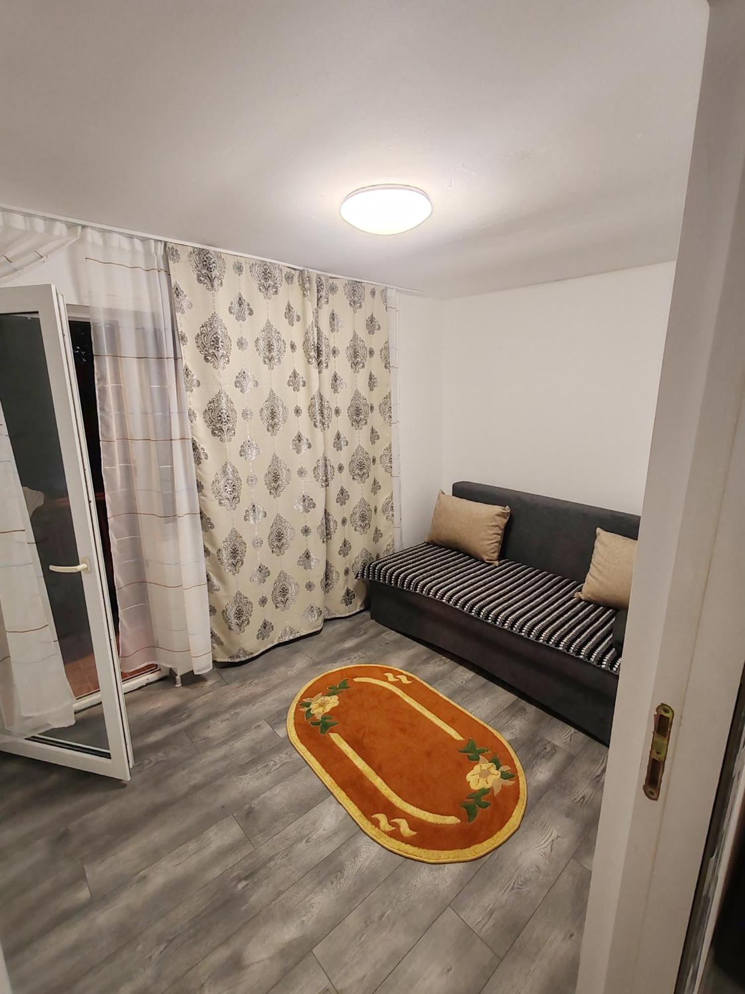 Trei Insule Home Arad Dış mekan fotoğraf